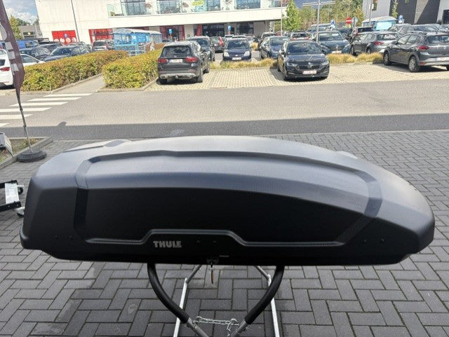 Thule Force XT large dakkoffer 450L /2dehands