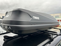 Thule dakkoffer Touring L - Zwart