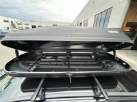 Thule dakkoffer Touring L - Zwart